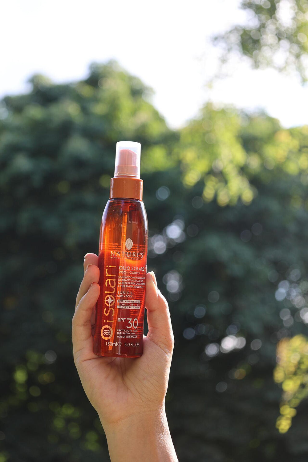 Nature's iSolari Solar Oil SPF 30 - Слънцезащитно сухо олио за сияен тен SPF 30